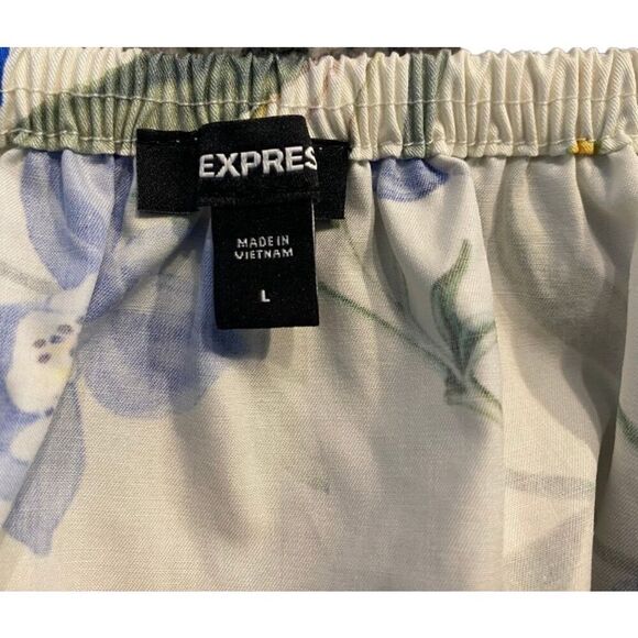 ✨Express Floral Square Neck Puff Sleeve Peplum Sz Large Top✨ - Picture 11 of 12